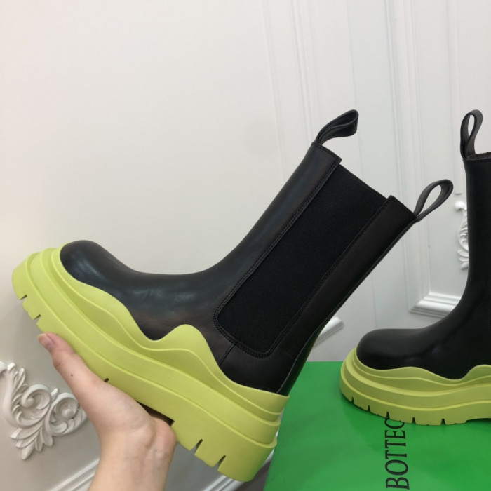 botteg*Ve*ne*ta boots women + men