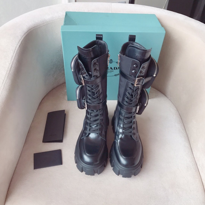 Pra*a 2020ss boots