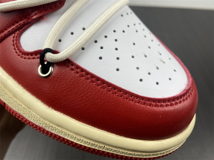 AIR JORDAN 1 LOW