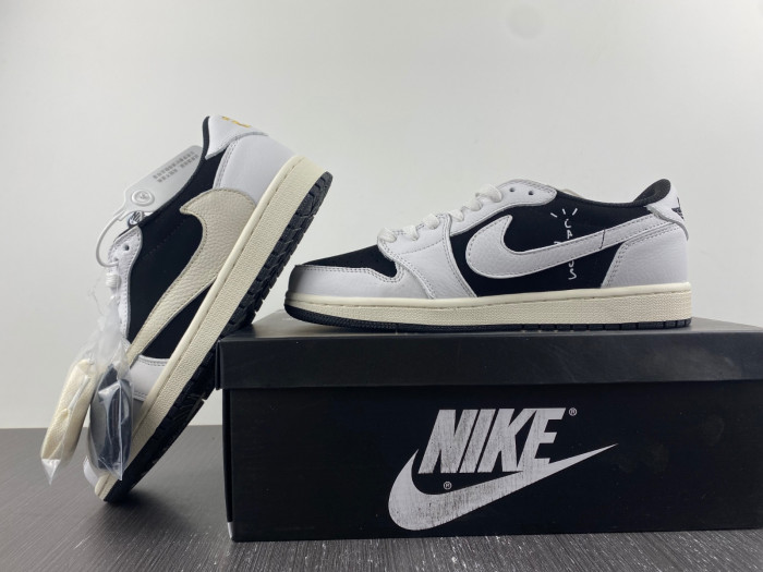 TRAVIS SCOTT X AIR JORDAN 1 LOW OG