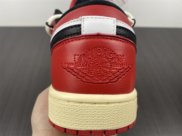 AIR JORDAN 1 LOW
