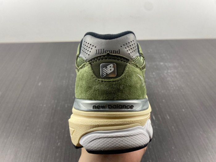 New Balance M990AD3
