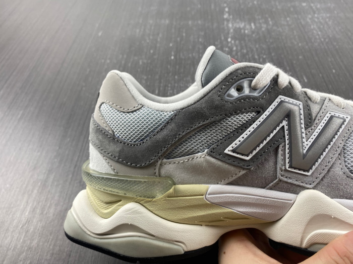 New Balance U9060GRY