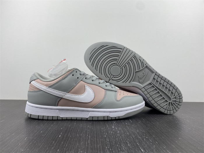 Nike Dunk Low Pink Oxford - DM8329-600