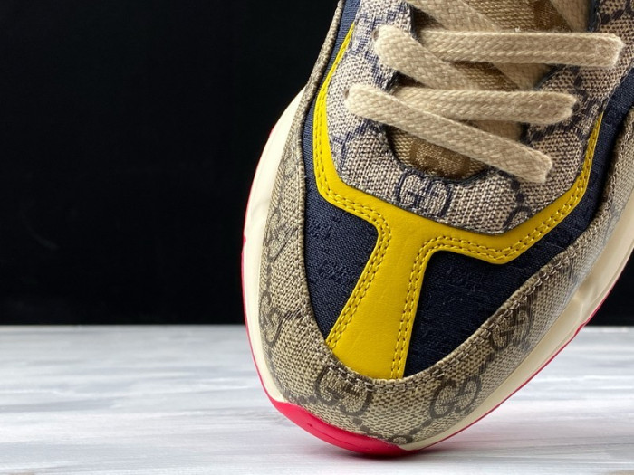 G*u*i sneaker