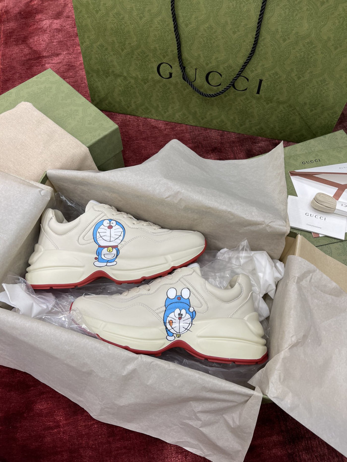 G*u*i sneaker
