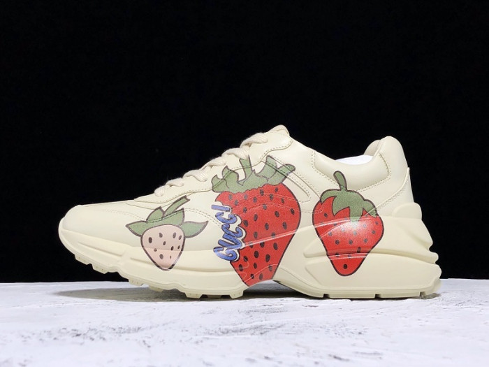 G*u*i rhyton vintage trainer sneaker