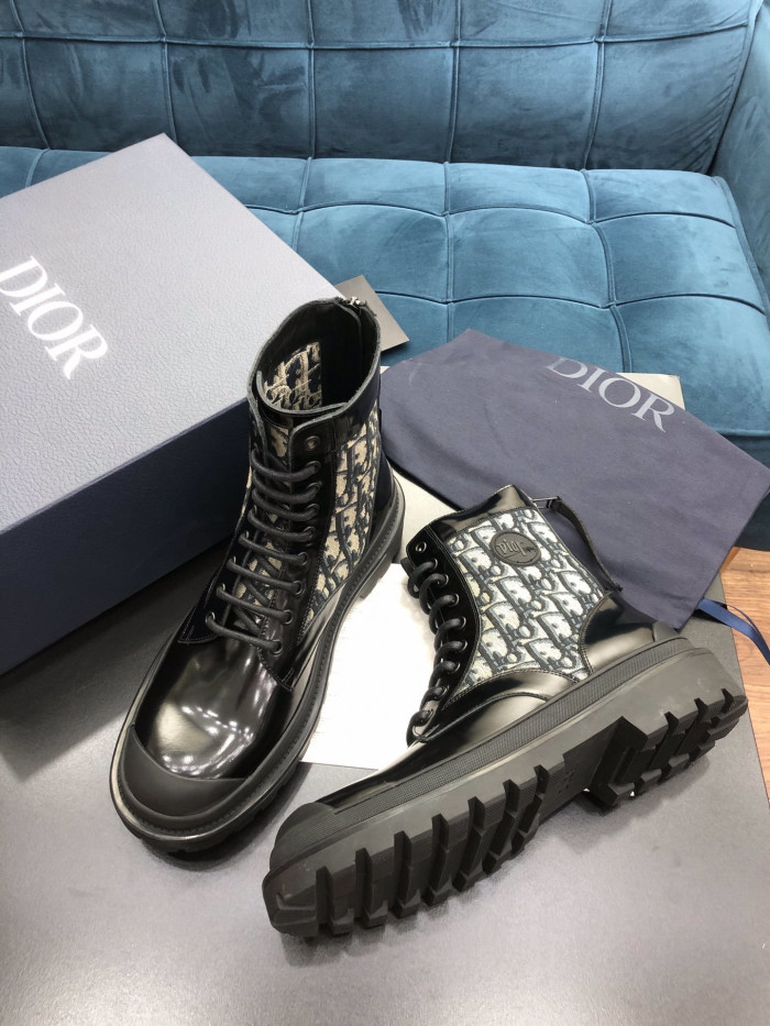 DR MEN Boots