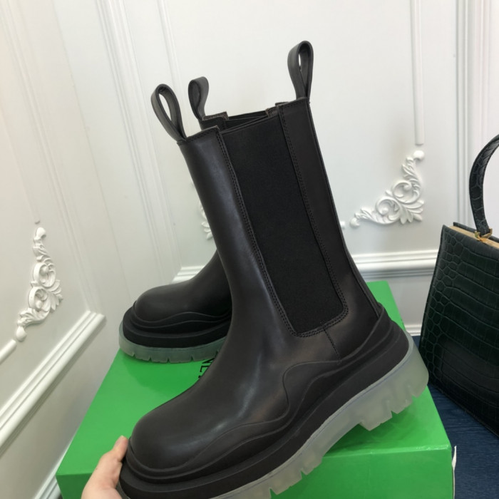 botteg*Ve*ne*ta boots women + men