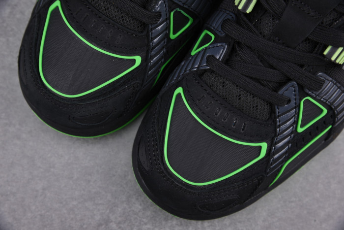 Off-White x Air Rubber Dunk