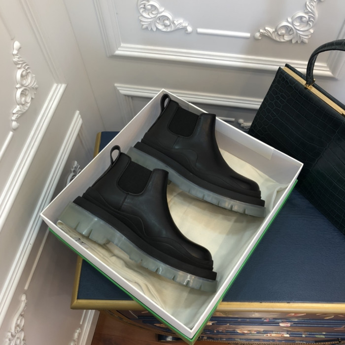 botteg*Ve*ne*ta boots women + men