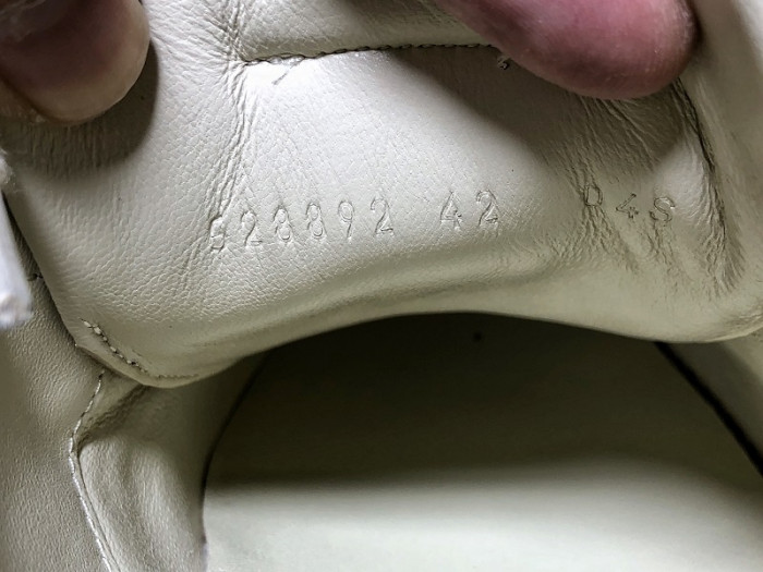 G*u*i sneaker