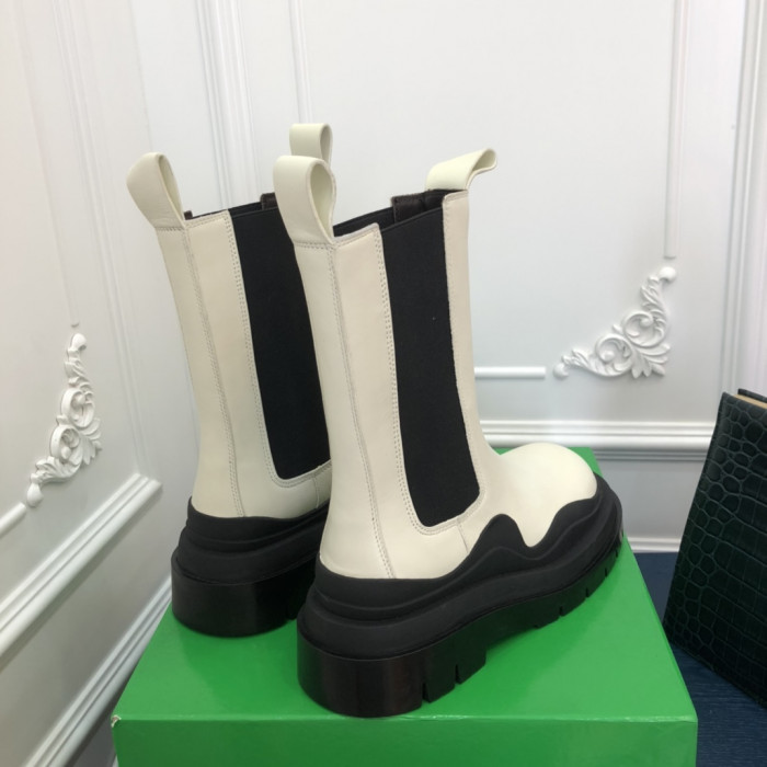 botteg*Ve*ne*ta boots women + men