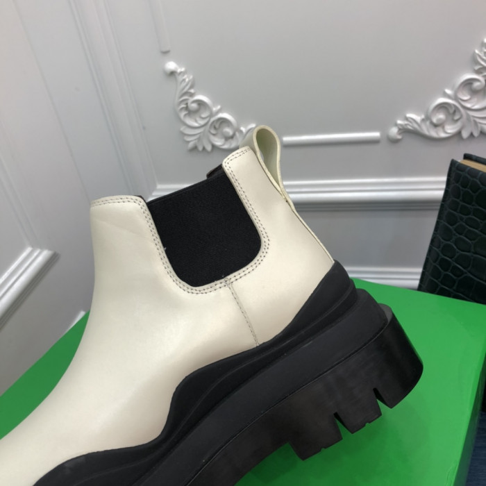 botteg*Ve*ne*ta boots women + men