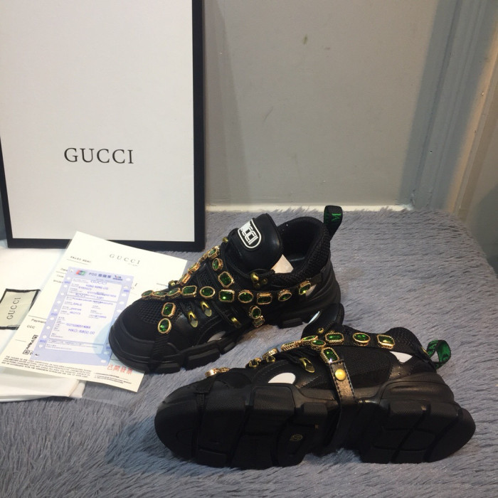 G*u*i sports shoes