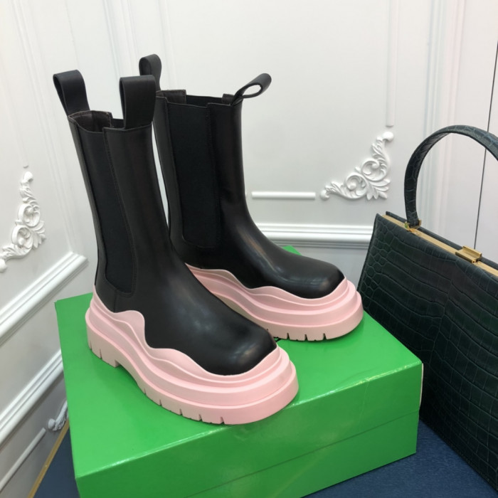 botteg*Ve*ne*ta boots women + men