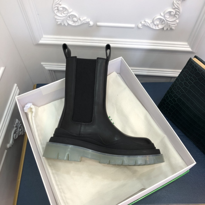 botteg*Ve*ne*ta boots women + men