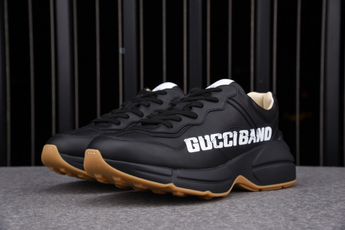 G*u*i sneaker