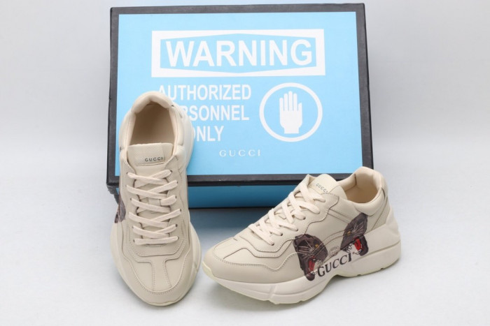 G*u*i rhyton  leather sneaker