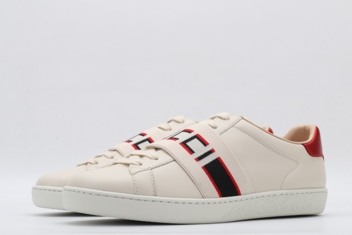 G*u*i platform sneaker
