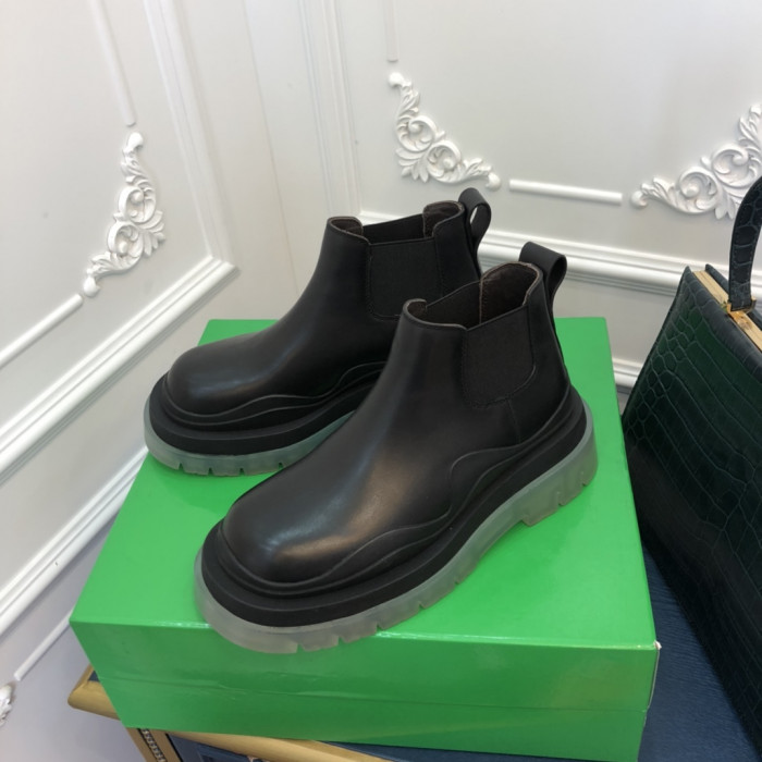 botteg*Ve*ne*ta boots women + men