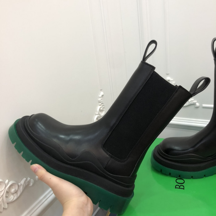 botteg*Ve*ne*ta boots women + men