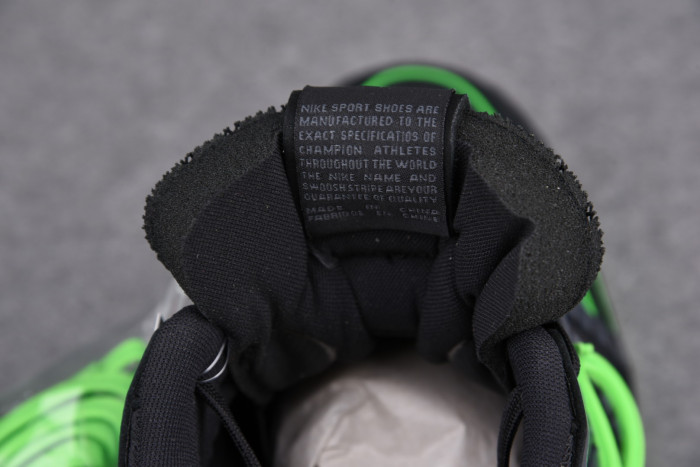 Off-White x Air Rubber Dunk