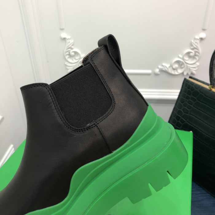 botteg*Ve*ne*ta boots women + men