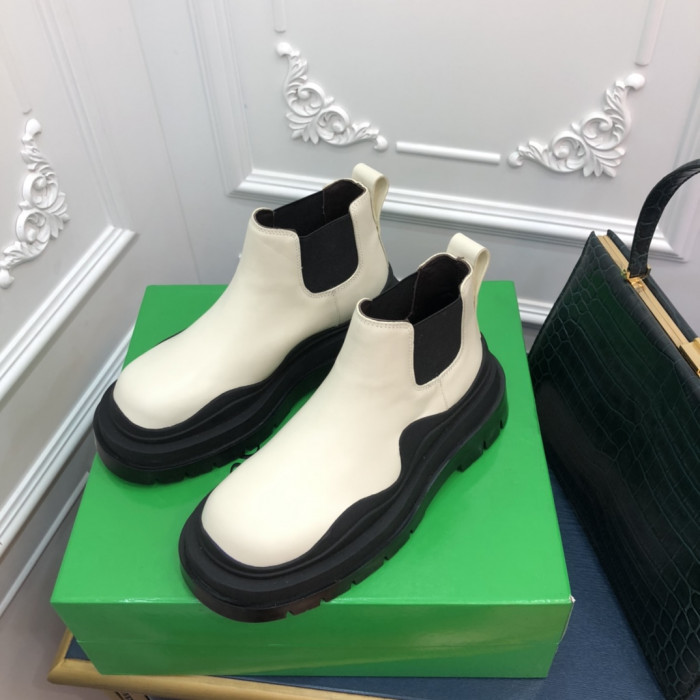 botteg*Ve*ne*ta boots women + men