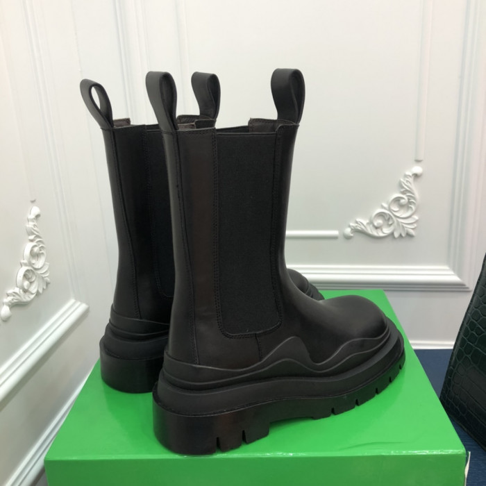 botteg*Ve*ne*ta boots women + men