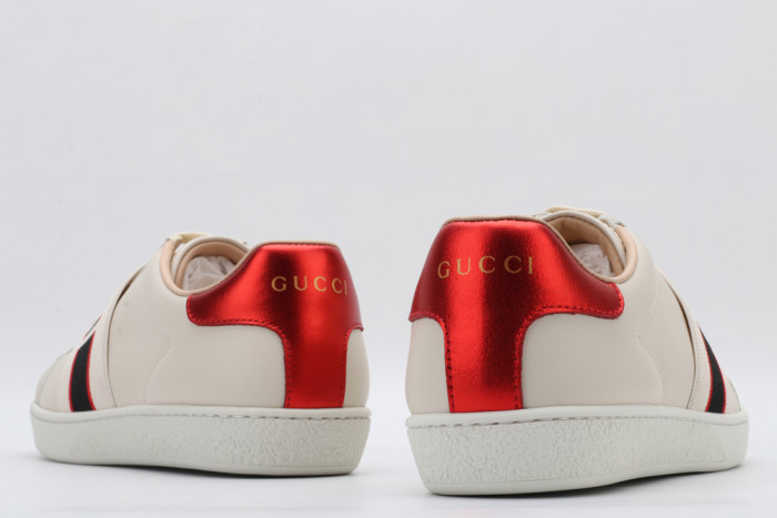G*u*i platform sneaker