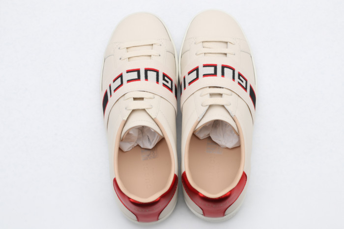G*u*i platform sneaker
