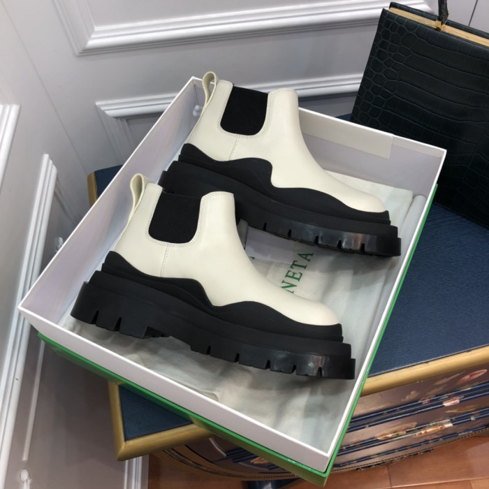 botteg*Ve*ne*ta boots women + men