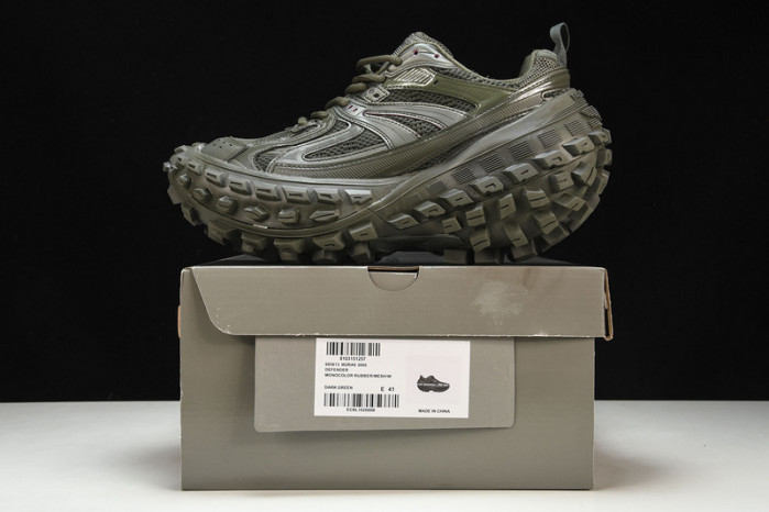 Ba*len*cia*ga ddfender sneakers
