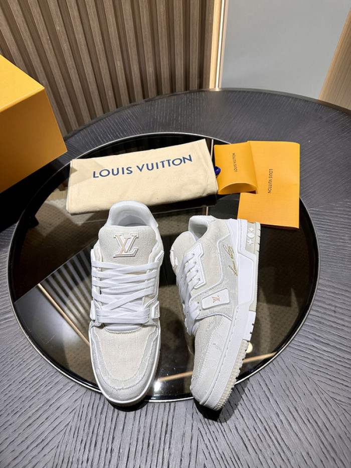 LO1_VTS SNEAKER