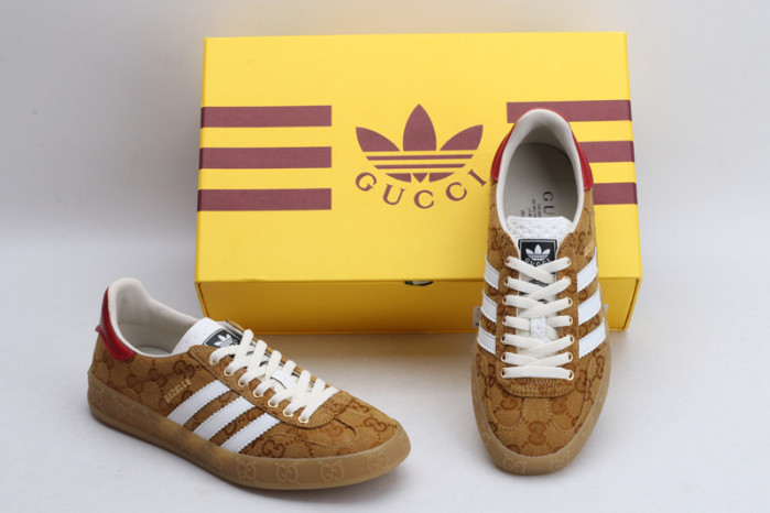 G*u*i sneaker