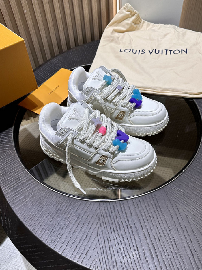 LO1_VTS SNEAKER