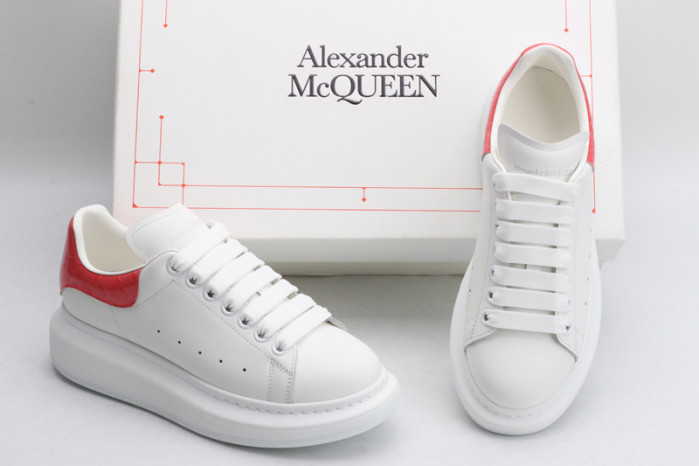 ALEXANDER MCQUEEN OVERSIZED