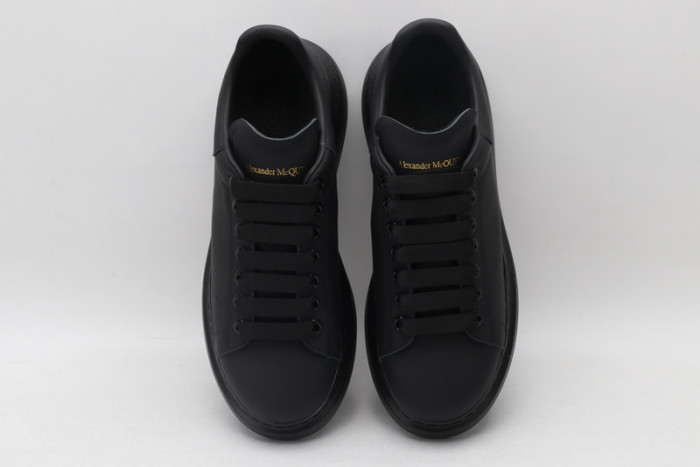 ALEXANDER MCQUEEN OVERSIZED
