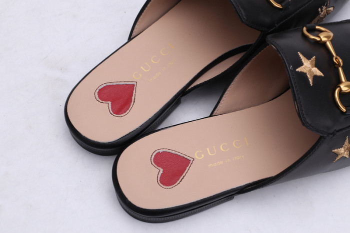G*u*i loafer