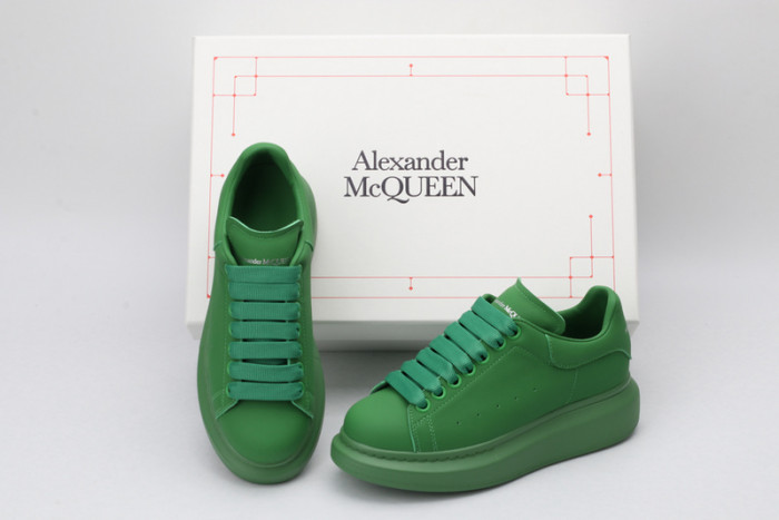 ALEXANDER MCQUEEN OVERSIZED