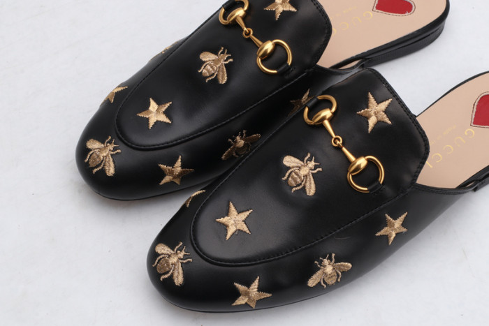 G*u*i loafer