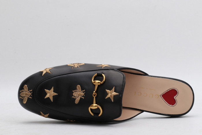 G*u*i loafer