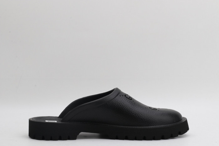 G*u*i sandal