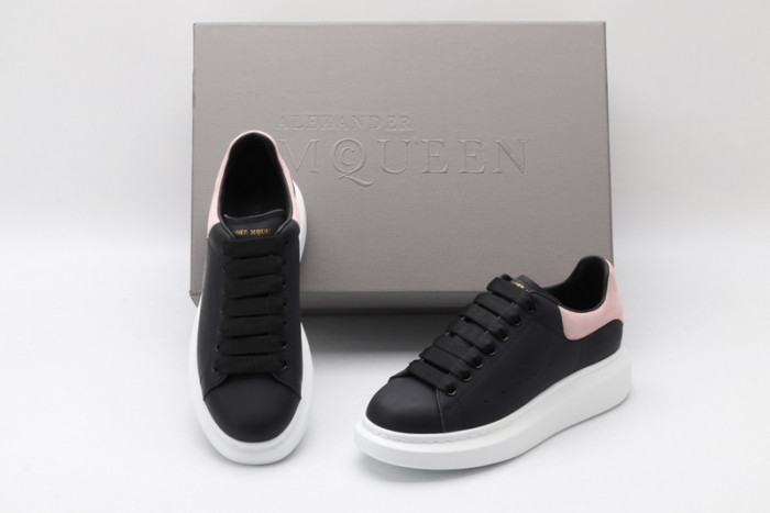 ALEXANDER MCQUEEN OVERSIZED