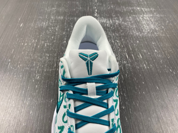 NIKE KOBE 8 PROTRO