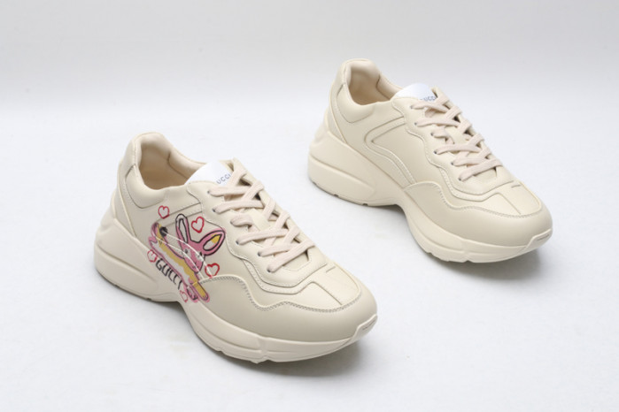 G*u*i sneaker
