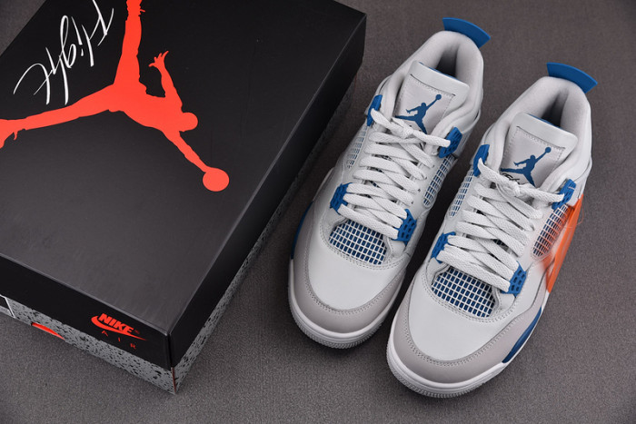 AIR JORDAN 4 RETRO