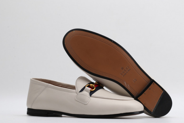 G*u*i loafer