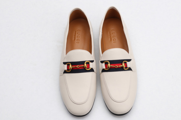 G*u*i loafer